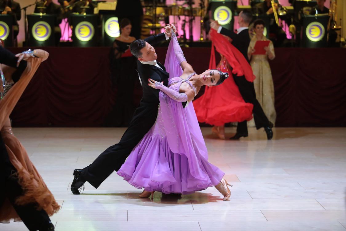 Alfie and Olivia Dancing